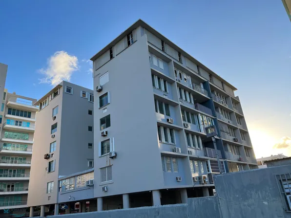 1 Calle Lirio #5B, Carolina, PR 00979