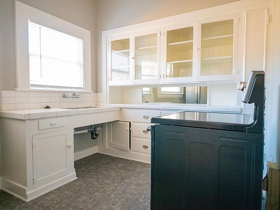5th image of 1511 G St APT 5
