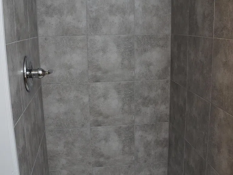 455 East Dr — Photo 16