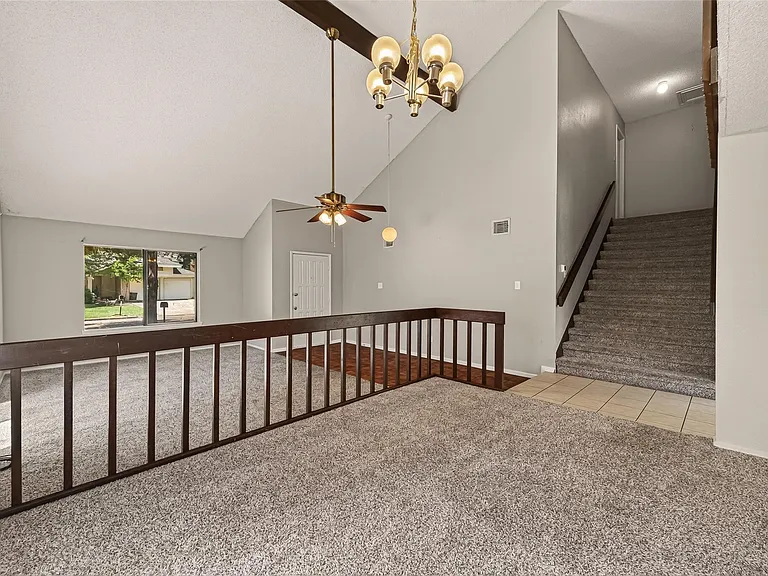 1818 Foxlake Dr — Photo 8