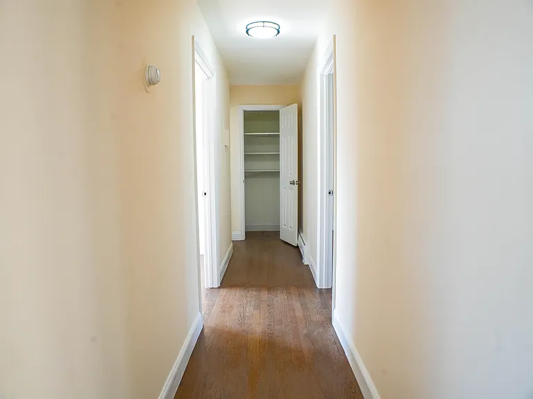 300 Cator Ave #2 — Photo 9