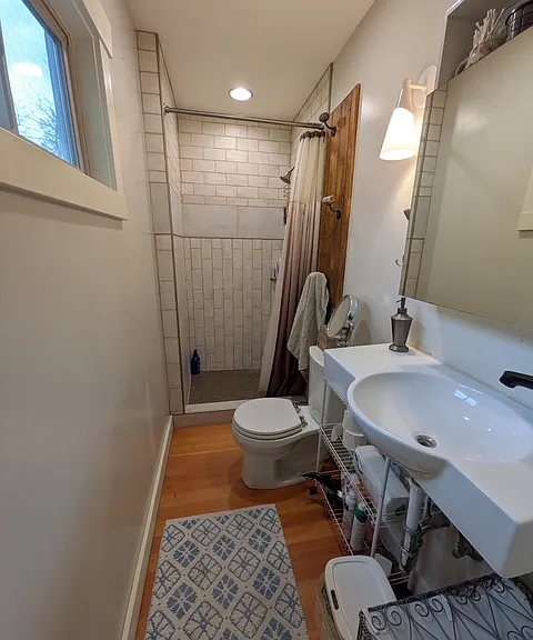 608 E Geyser St — Photo 8