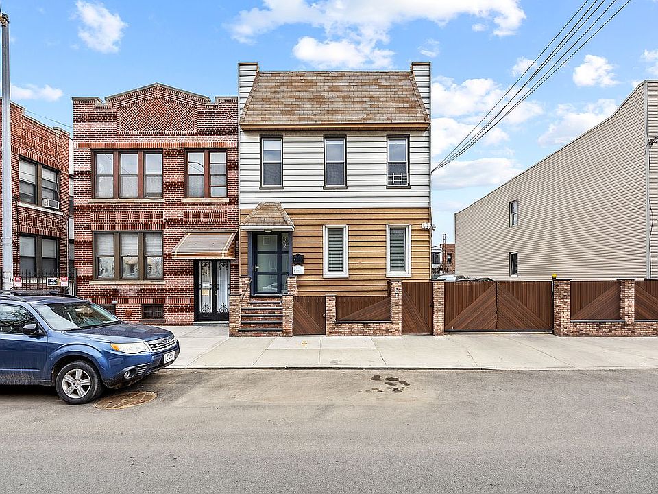1st image of 2020 Bleecker St