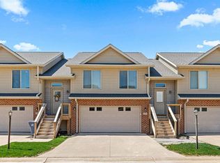 203 Will Dr, Solon, IA 52333