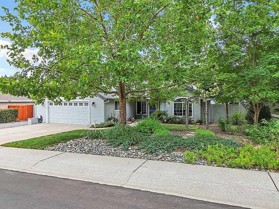 2nd image of 3355 Landmark Ct