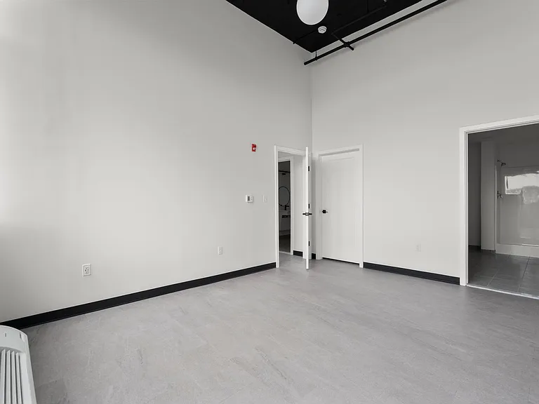 480 Myrtle Street — Photo 63