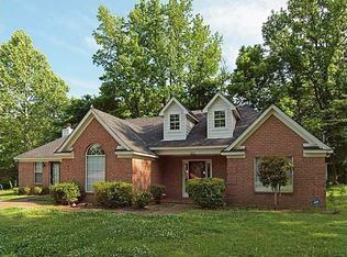 3411 Manning Dr, Memphis, TN 38128