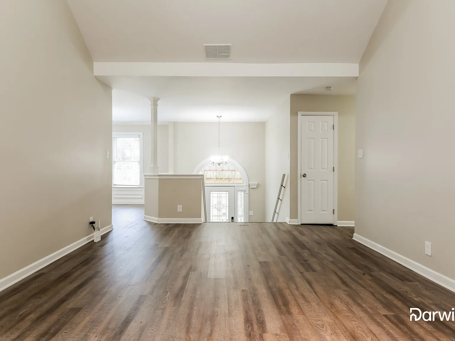 4 bed, 3.0 bath, 2046 sqft, $2,250 — Photo 3