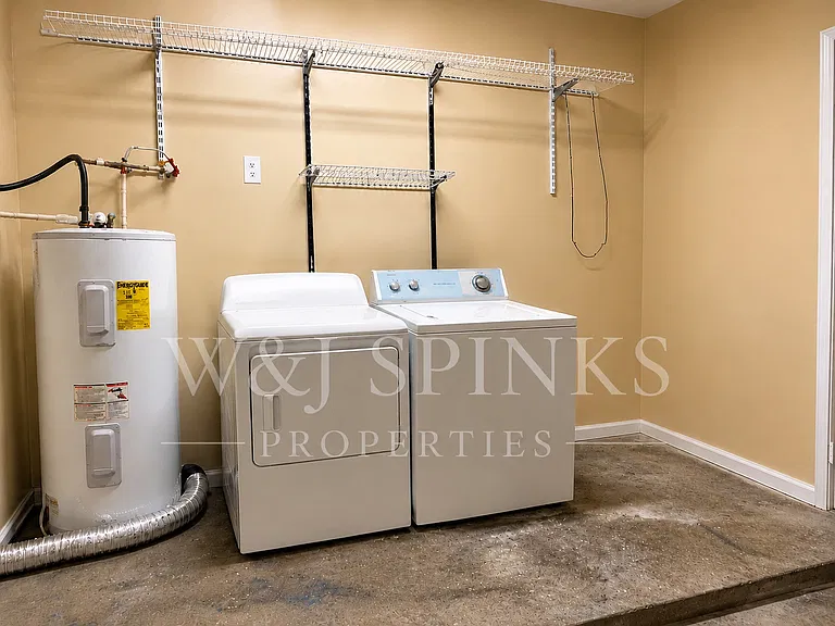 1218 Mango Ct — Photo 13