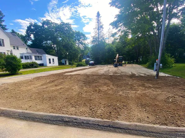 11 South Street, Freeport, ME 04032