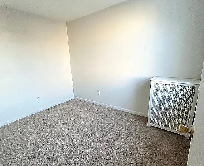 1605 S Marston St — Photo 4