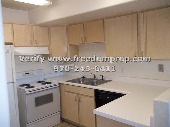 3rd image of 1102 Belford Ave Unit C