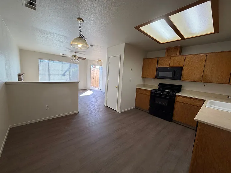 2710 & 2750 S Bright St — Photo 2