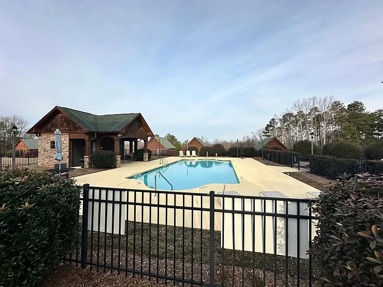 3 Kitty Hawk Ln — Photo 16