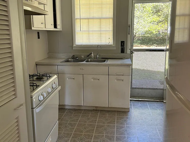 2255 Wildwood Dr — Photo 9