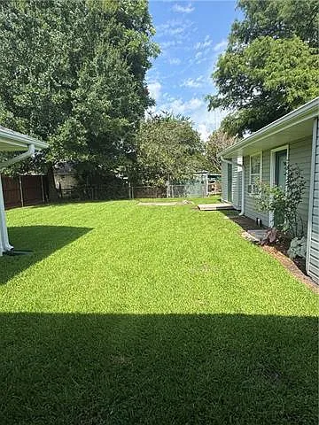 355 Roseland Pkwy — Photo 26