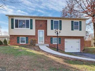 53 Allen Dr, Hanover, PA 17331