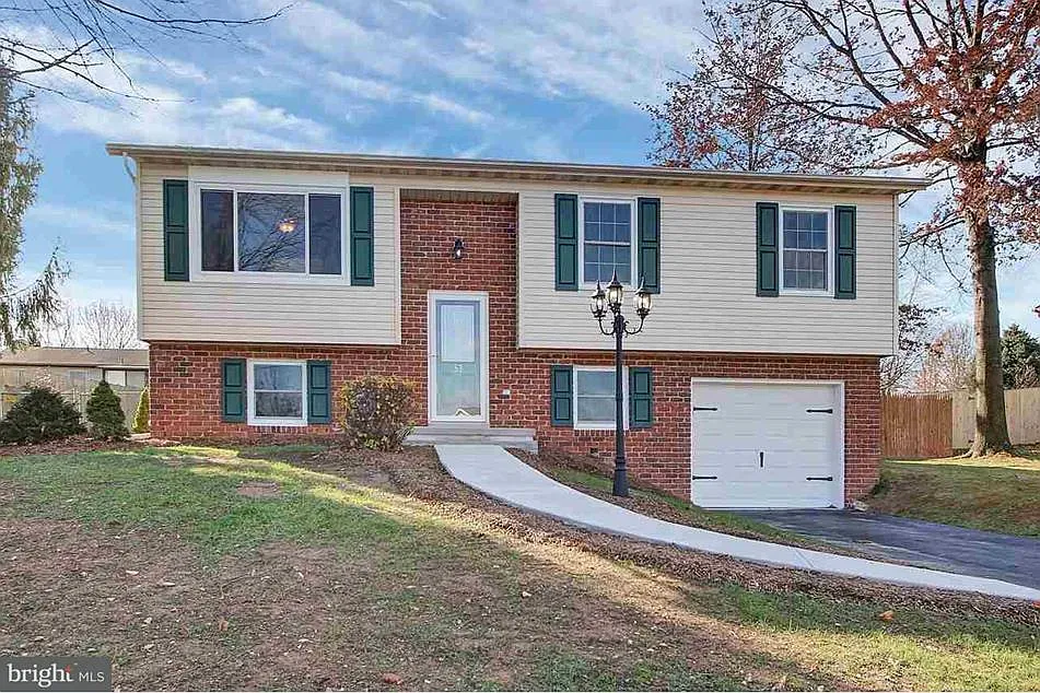 53 Allen Dr photo 1