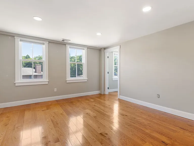 69 North St #69 — Photo 19