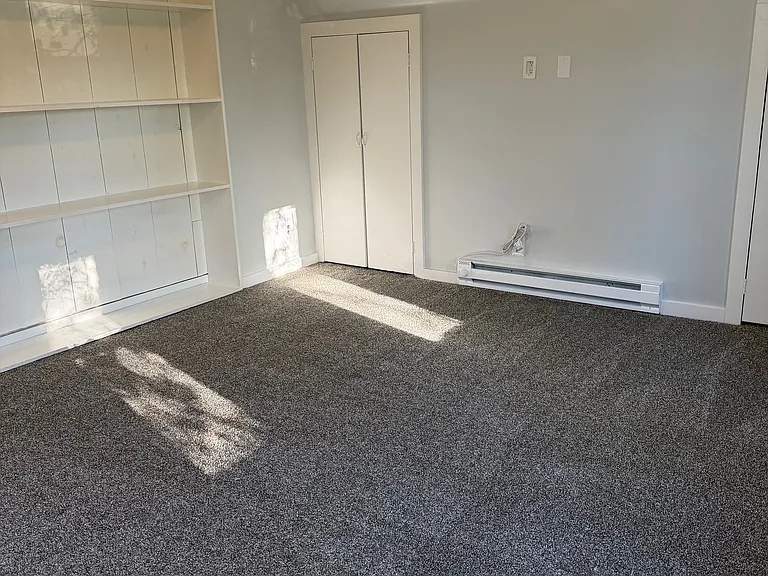 58 E Monroe St — Photo 17