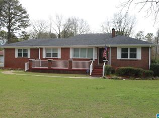 5842 Warrior River Rd, Bessemer, AL 35023