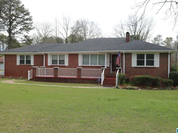 5842 Warrior River Rd, Bessemer, AL 35023