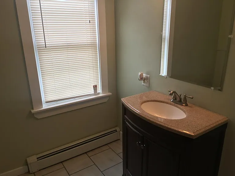 439 Fairview Ave — Photo 3