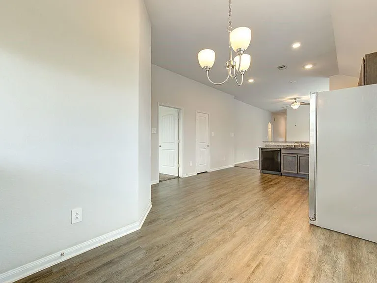14469 Sugar Pines Dr — Photo 15
