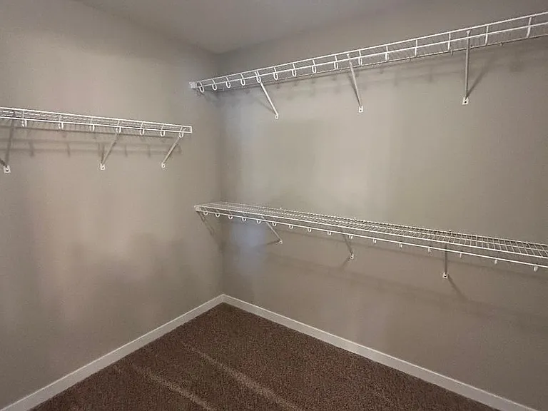 407 Dreas Way — Photo 3
