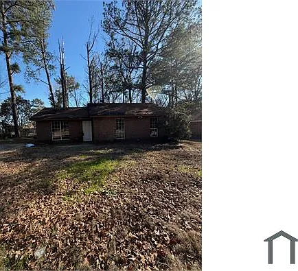 5037 Old Hayneville Rd — Photo 1