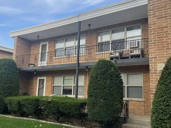 1235 Homestead Rd APT E, La Grange Park, IL 60526