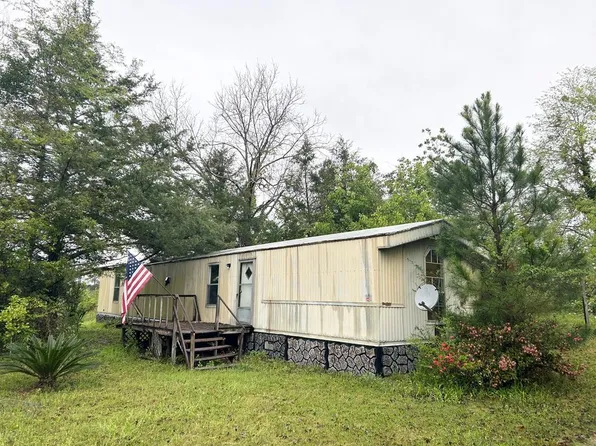 61 Barbara Lee Rd, Dothan, AL 36301