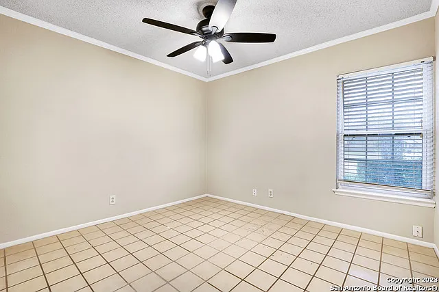 8138 Raritan St — Photo 21