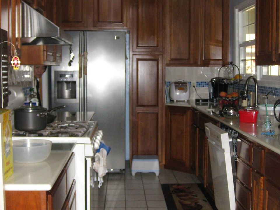 2nd image of 16009 Mart Dr