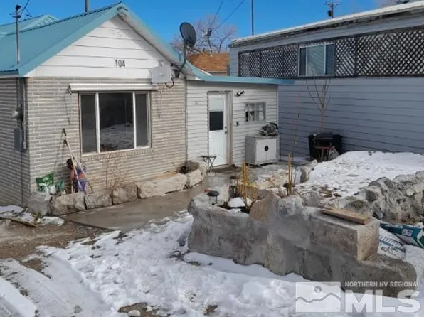 114 N University St, Tonopah, NV 89049