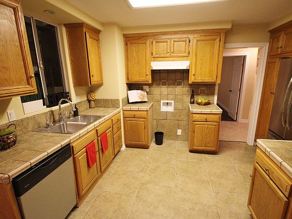 5th image of 6536 Berry Ave