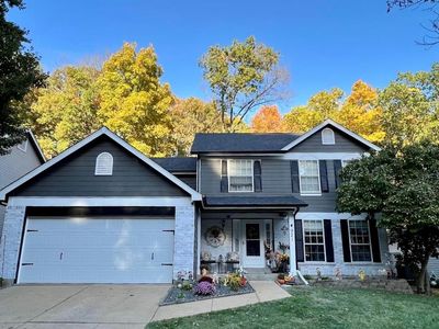 921 Big Bend Station Dr, Manchester, MO, 63088