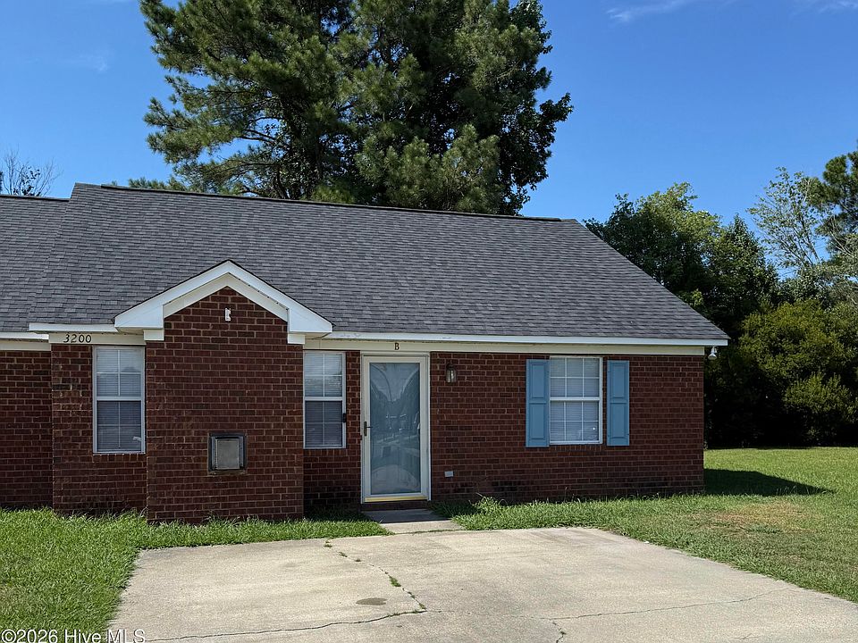 1st image of 3200 Parkway Ct #B