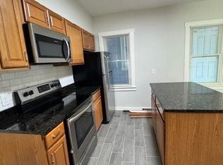 365 Wickenden St #1, Providence, RI 02903