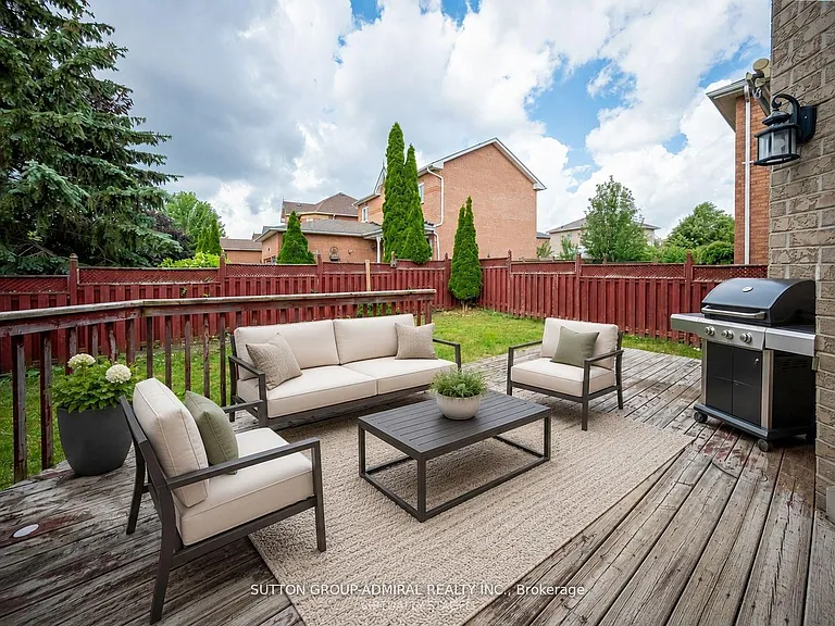 120 Widgeon St — Photo 32