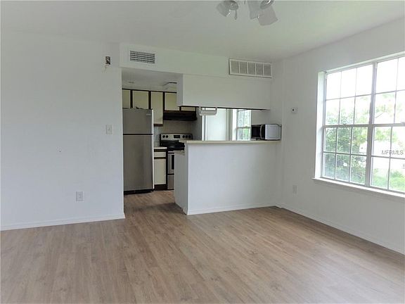 3rd image of 9100 Mlk St N APT 1412