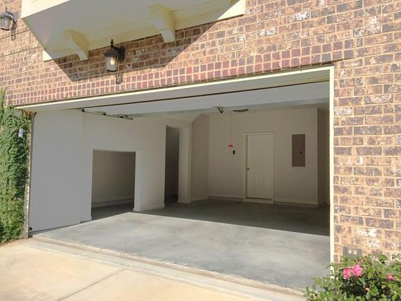 3rd image of 2147 W Village Ln SE #2147
