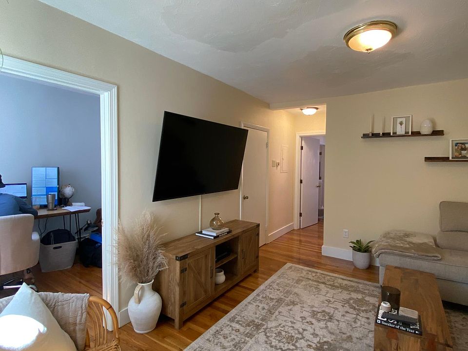View of Livingroom and 2nd home office from kitchen