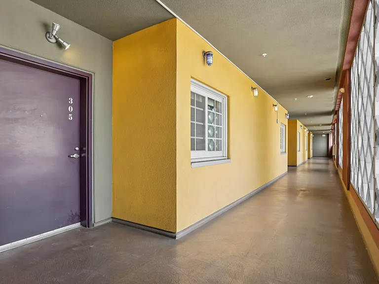Durant Lofts — Photo 14