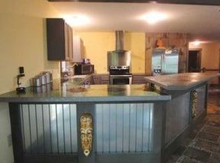 7462 Loches Rd, Saint Louisville, OH 43071