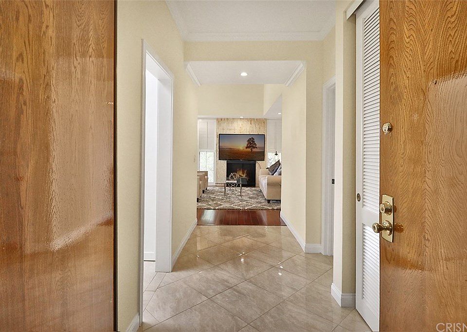 1st image of 1830 Westholme Ave APT 302