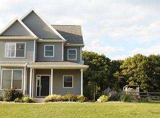 14460 Carroll Rd, Blissfield, MI 49228