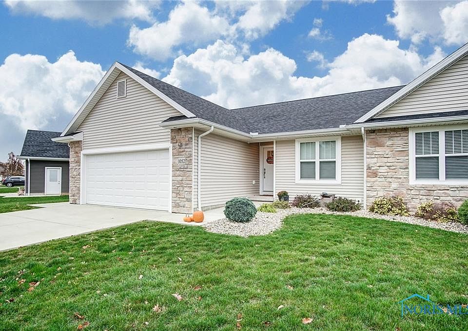 1st image of 1052 White Birch Dr #U
