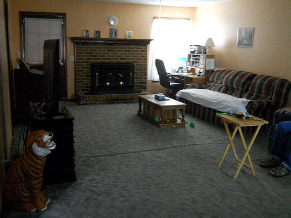 3rd image of 2832 Old Salem Dr