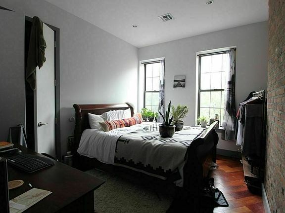 2nd image of 315 Troutman St #3M